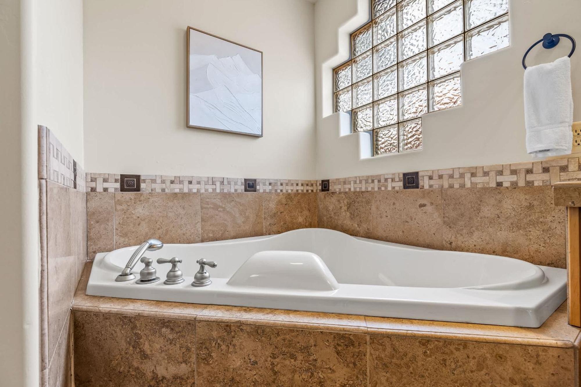 Hébergement de vacances Fam-friendly Retreat Hot Tub Game