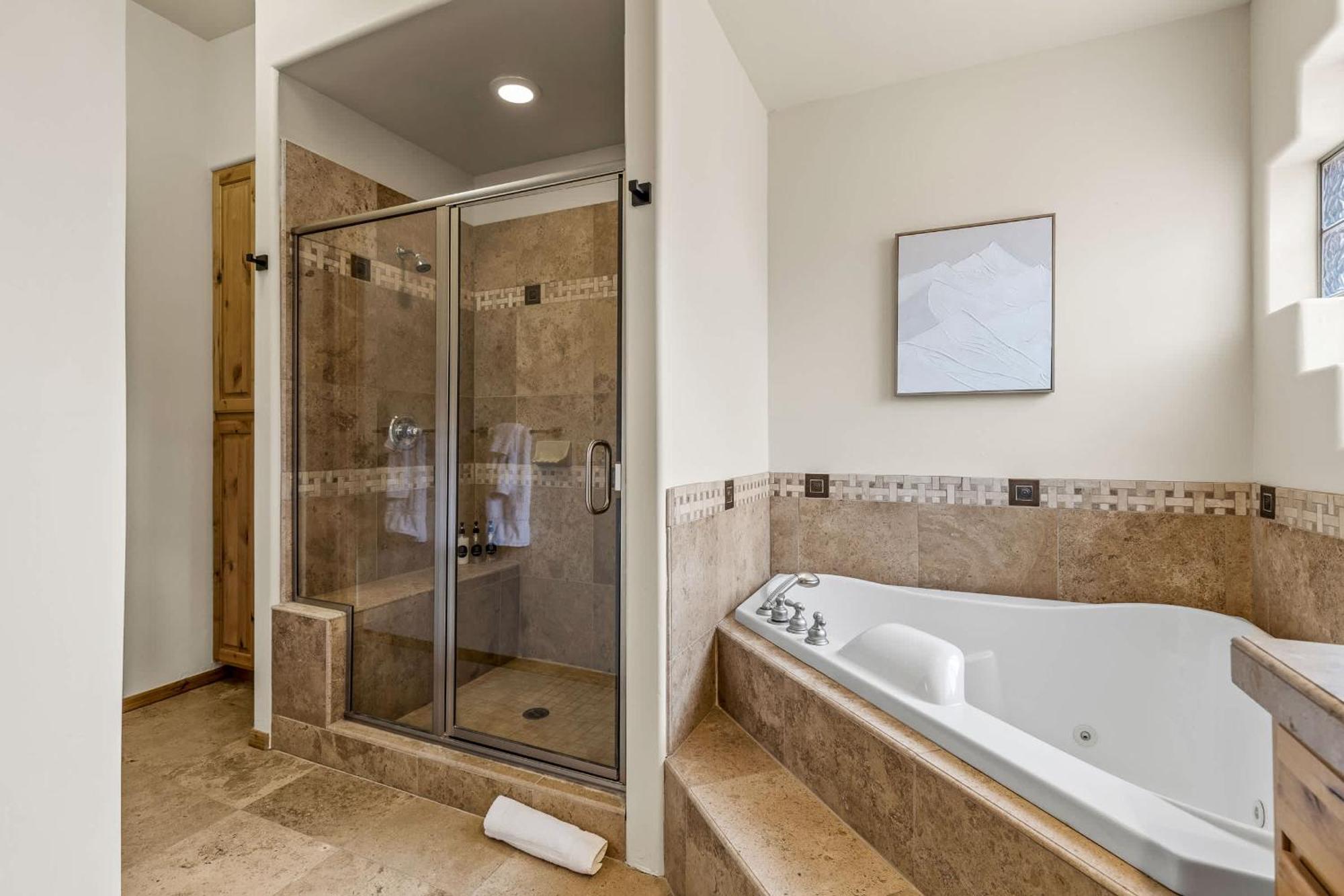 Fam-friendly Retreat Hot Tub Game Holiday home Flagstaff